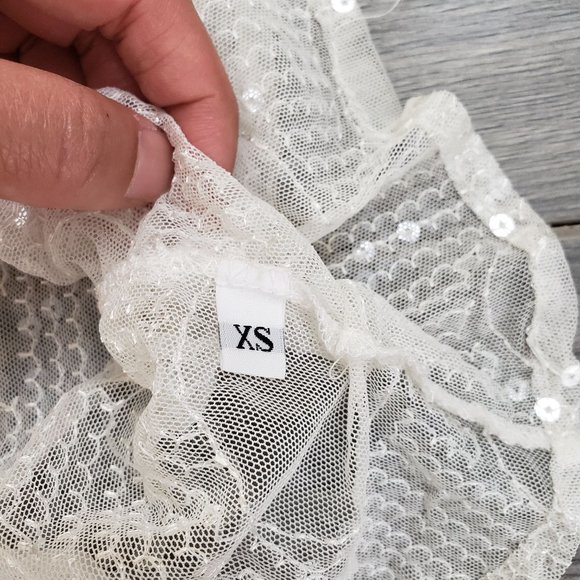 Eva Franco Russian Gia Sequin Short Sleeve Top White Size XS - Picture 13 of 15